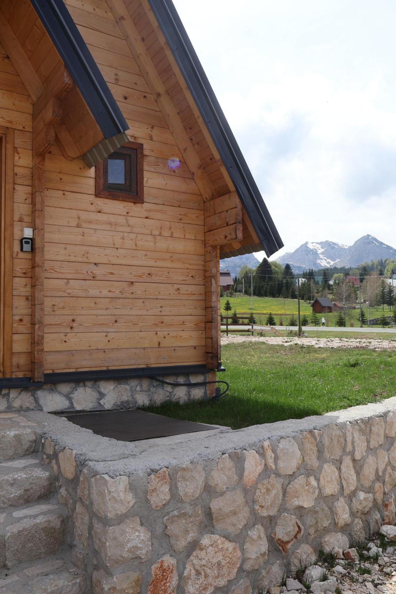 Portes Du Soleil - Zabljak ภายนอก รูปภาพ
